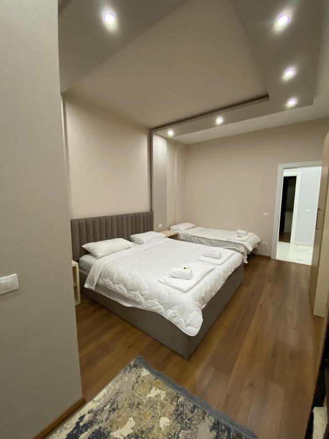 Hotel Holiday Koplik Exteriör bild